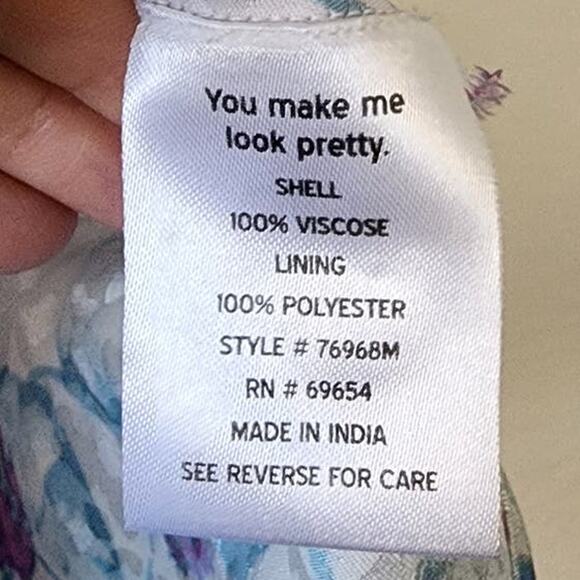 RAHI Floral Pouf V-Neck Button Up Top Blouse Light Blue Small - Picture 7 of 9